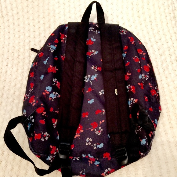 ***SOLD*** Vans backpack - Picture 2 of 3